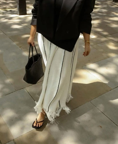 White knitwear skirt