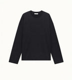 The black t-shirt