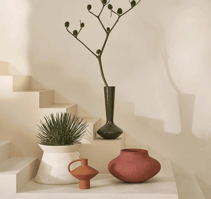 Vase Tynn.