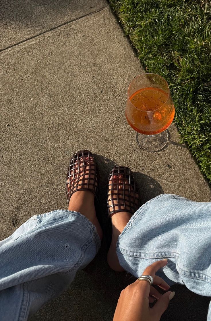 Openwork flat mules